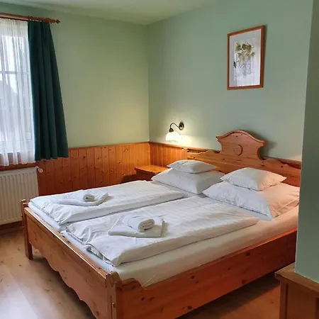 Bozi Rozi Panzió Vendégház Fertőboz