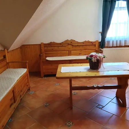 Vendégház Bozi Rozi Panzió 3*